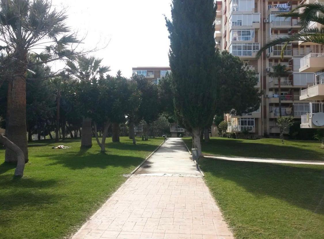 Apartamento Agata 510 Excelente Con Vista Al Mar!!! เบนัลมาเดนา ภายนอก รูปภาพ